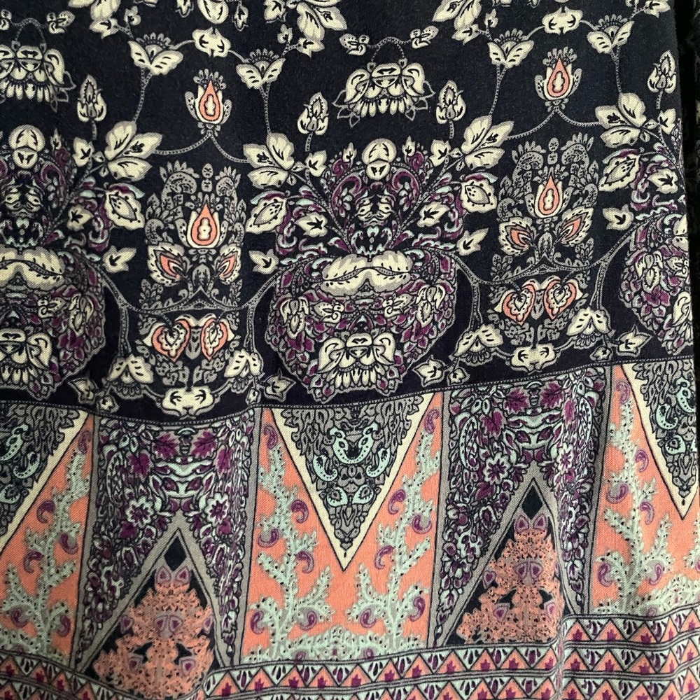 Mudd cropped tank top floral size large - Picture 3 of 3